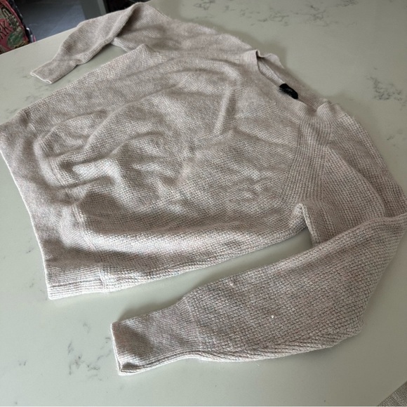 J.Crew Waffle crewneck Sweater in Supersoft Yarn Size S-C32 - Picture 2 of 6